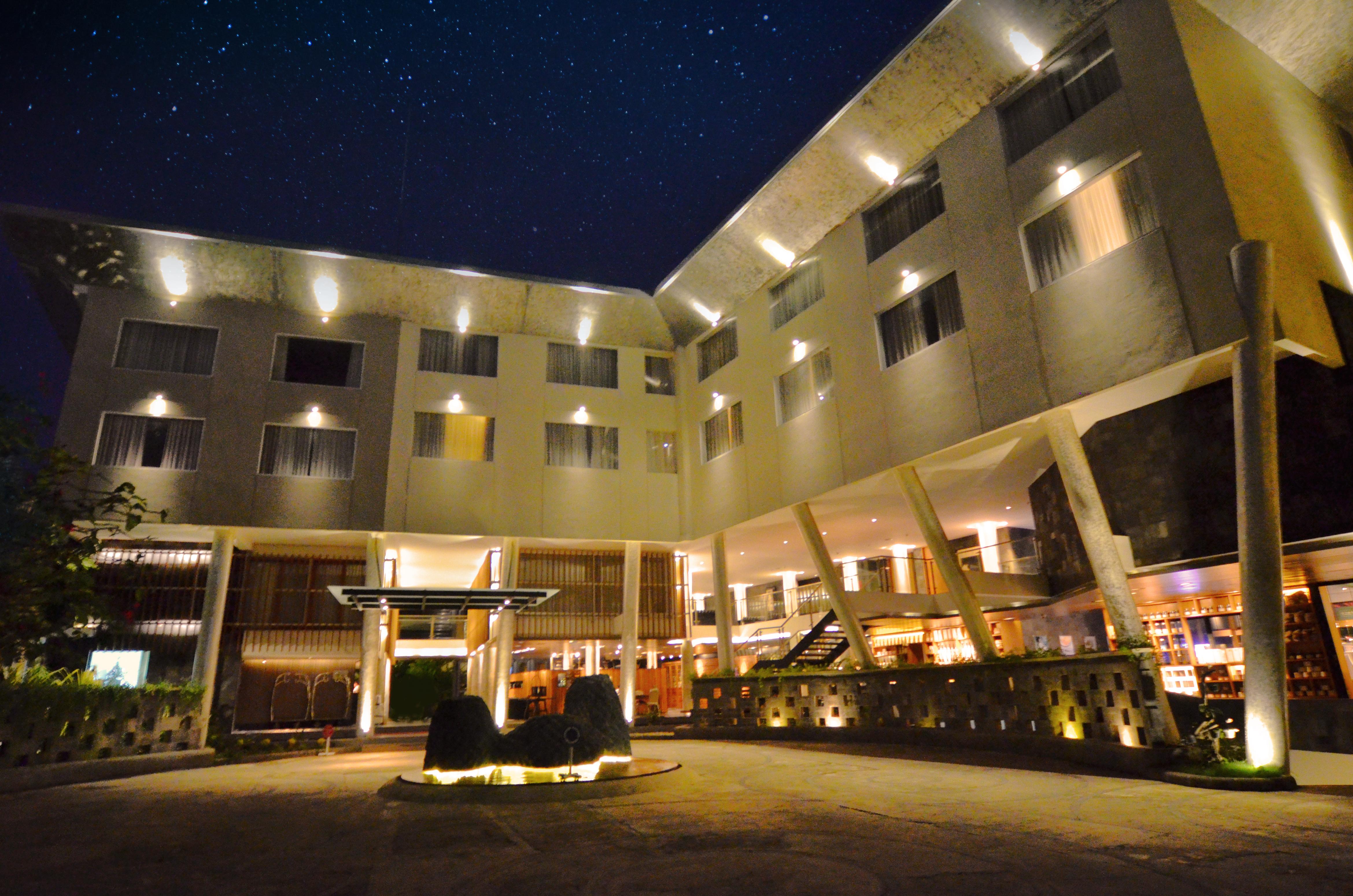 The 1O1 Bali Fontana Seminyak Hotel Legian  Exterior photo